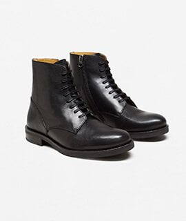 Shoe